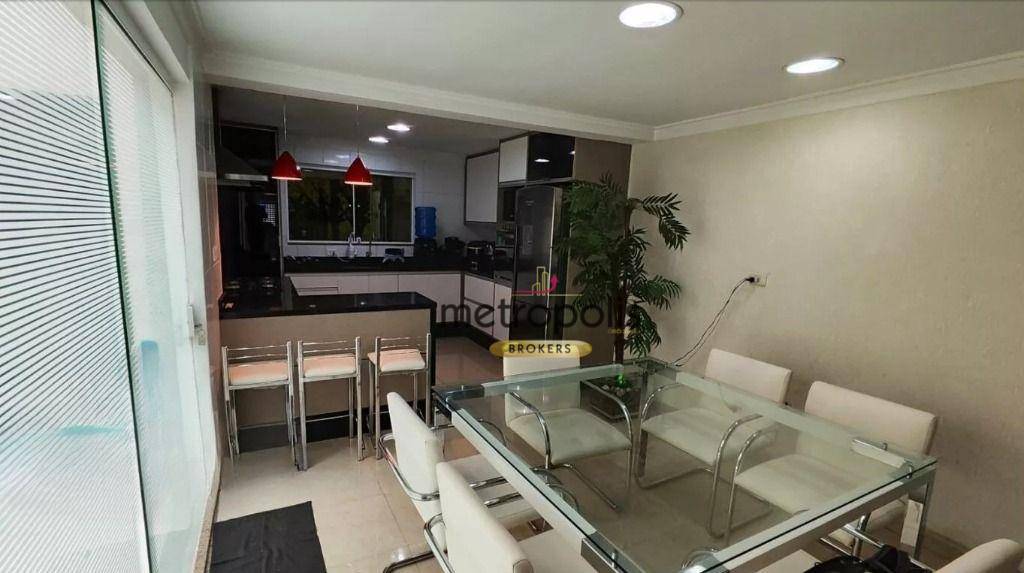 Sobrado à venda com 3 quartos, 247m² - Foto 4