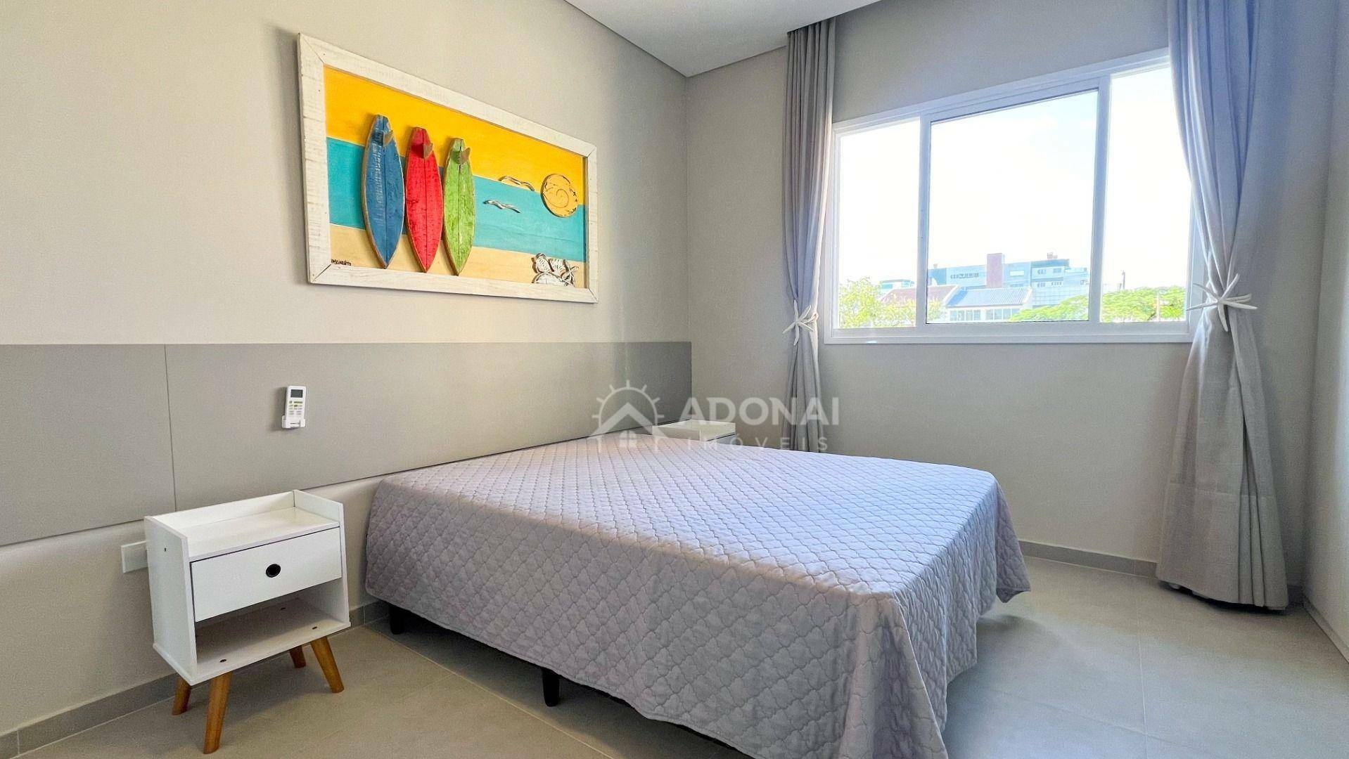 Casa à venda com 6 quartos, 300m² - Foto 38