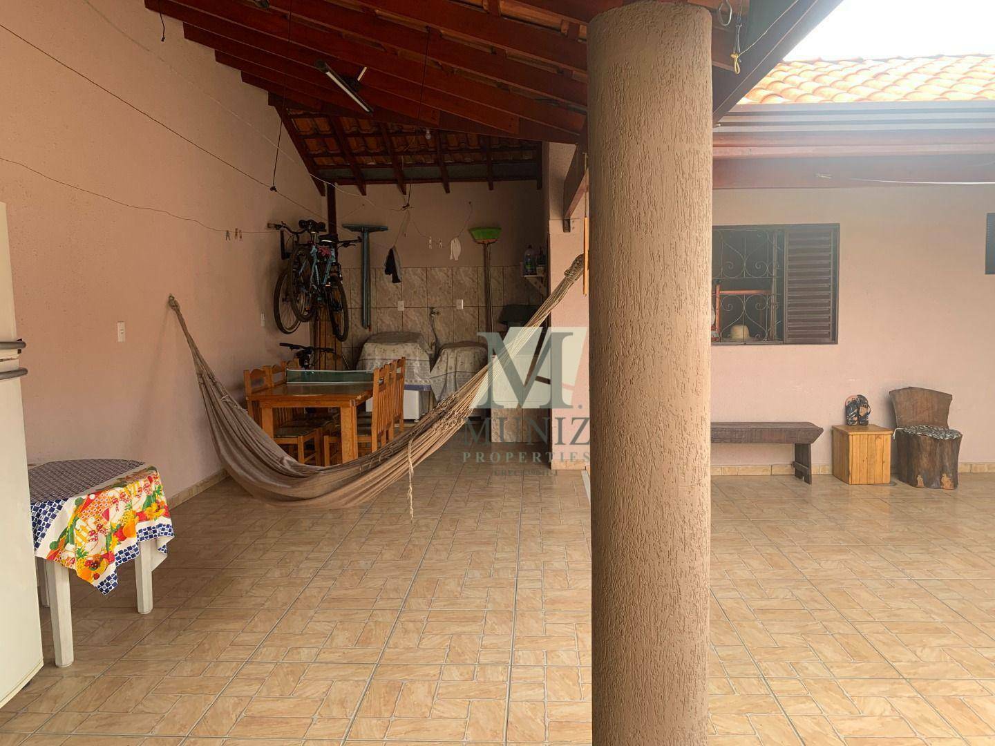 Casa à venda com 3 quartos, 208m² - Foto 9