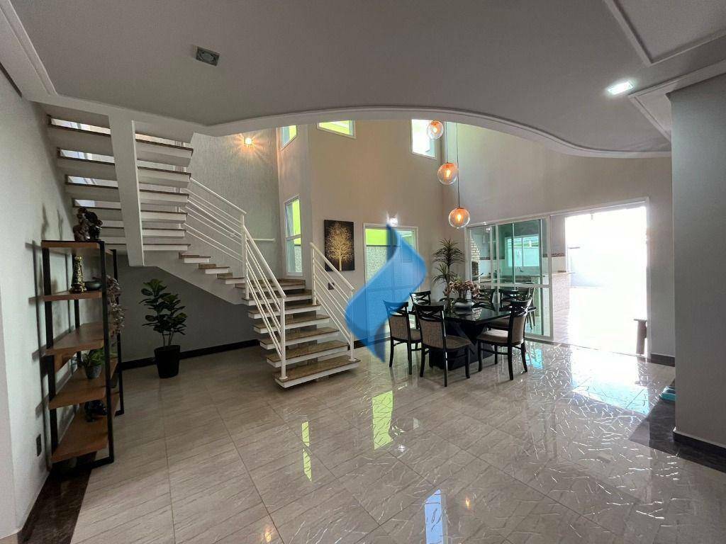 Casa de Condomínio à venda e aluguel com 3 quartos, 301m² - Foto 3