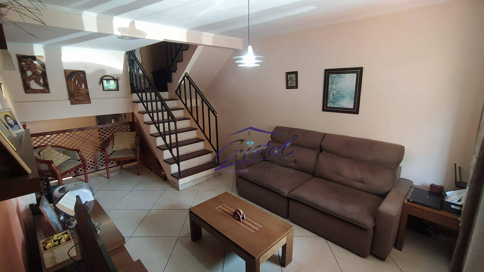 Casa de Condomínio à venda com 3 quartos, 185m² - Foto 2