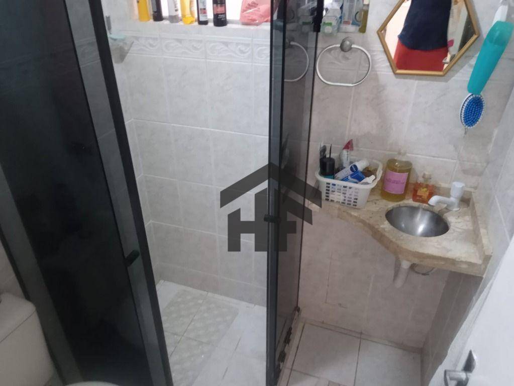 Apartamento à venda com 3 quartos, 81m² - Foto 17