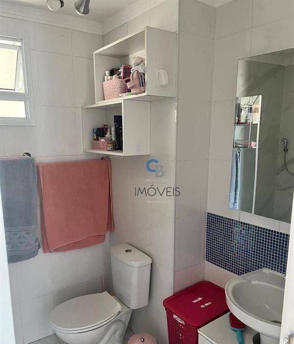 Apartamento à venda com 3 quartos, 73m² - Foto 8