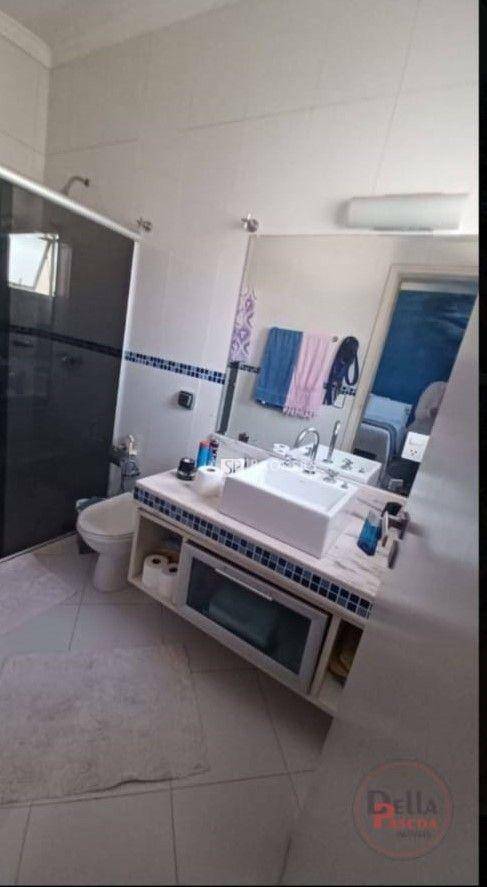 Casa à venda com 3 quartos, 345m² - Foto 15