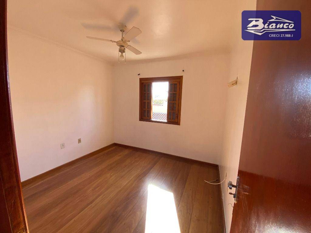 Sobrado para alugar com 3 quartos, 218m² - Foto 24