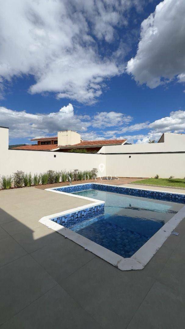 Casa à venda com 3 quartos, 200m² - Foto 19