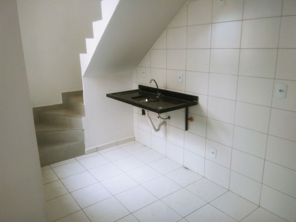 Apartamento à venda com 2 quartos, 41m² - Foto 25