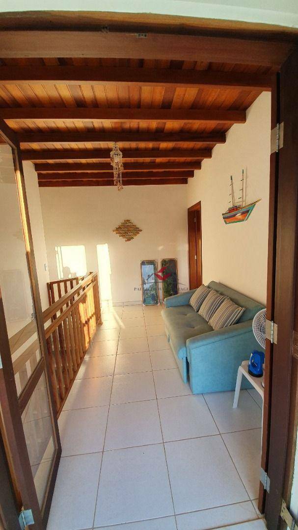 Casa à venda com 3 quartos, 240m² - Foto 14