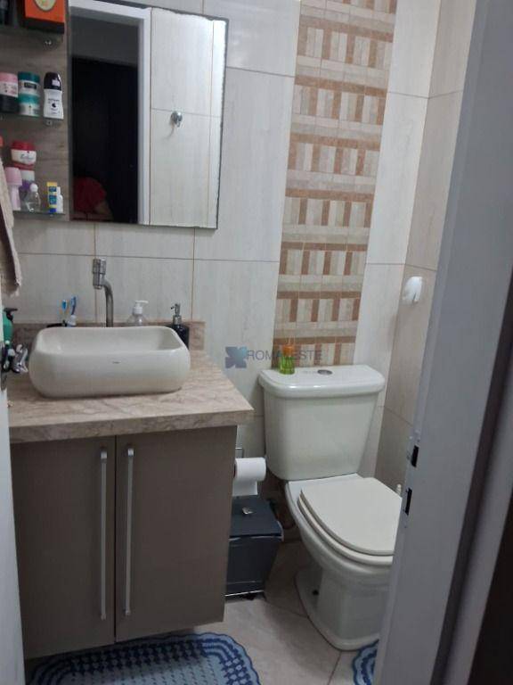 Apartamento à venda com 2 quartos, 45m² - Foto 7