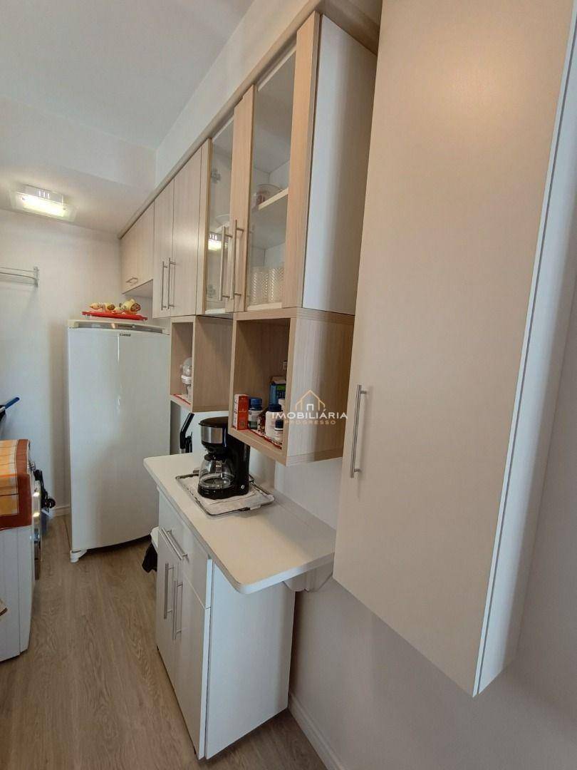 Apartamento à venda com 2 quartos, 44m² - Foto 10