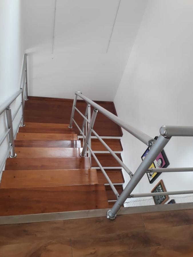 Sobrado à venda com 4 quartos, 350m² - Foto 9