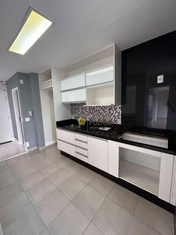 Apartamento à venda com 3 quartos, 116m² - Foto 5