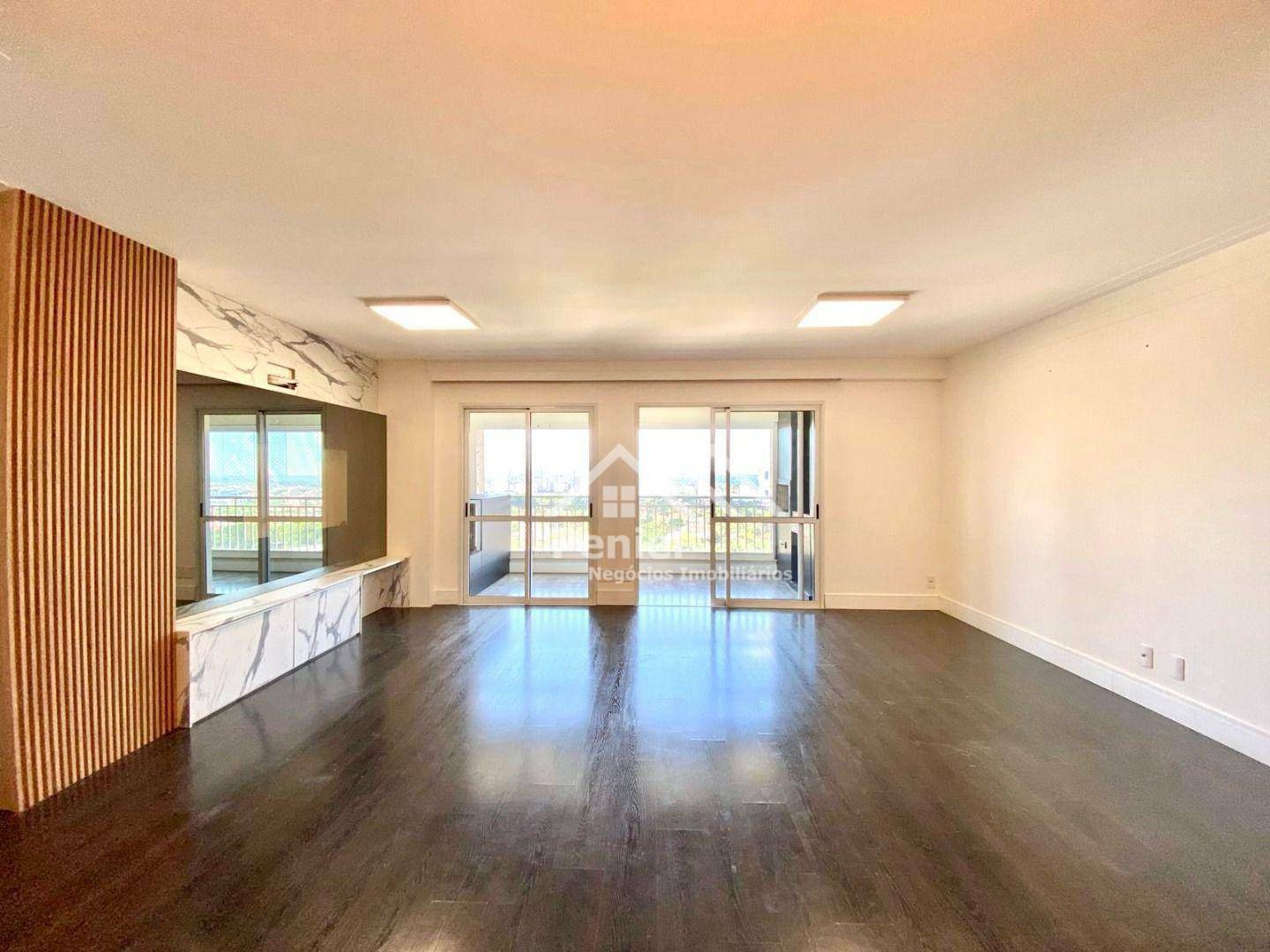 Apartamento à venda com 3 quartos, 128m² - Foto 2