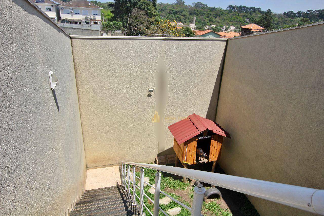 Sobrado à venda com 3 quartos, 140m² - Foto 3