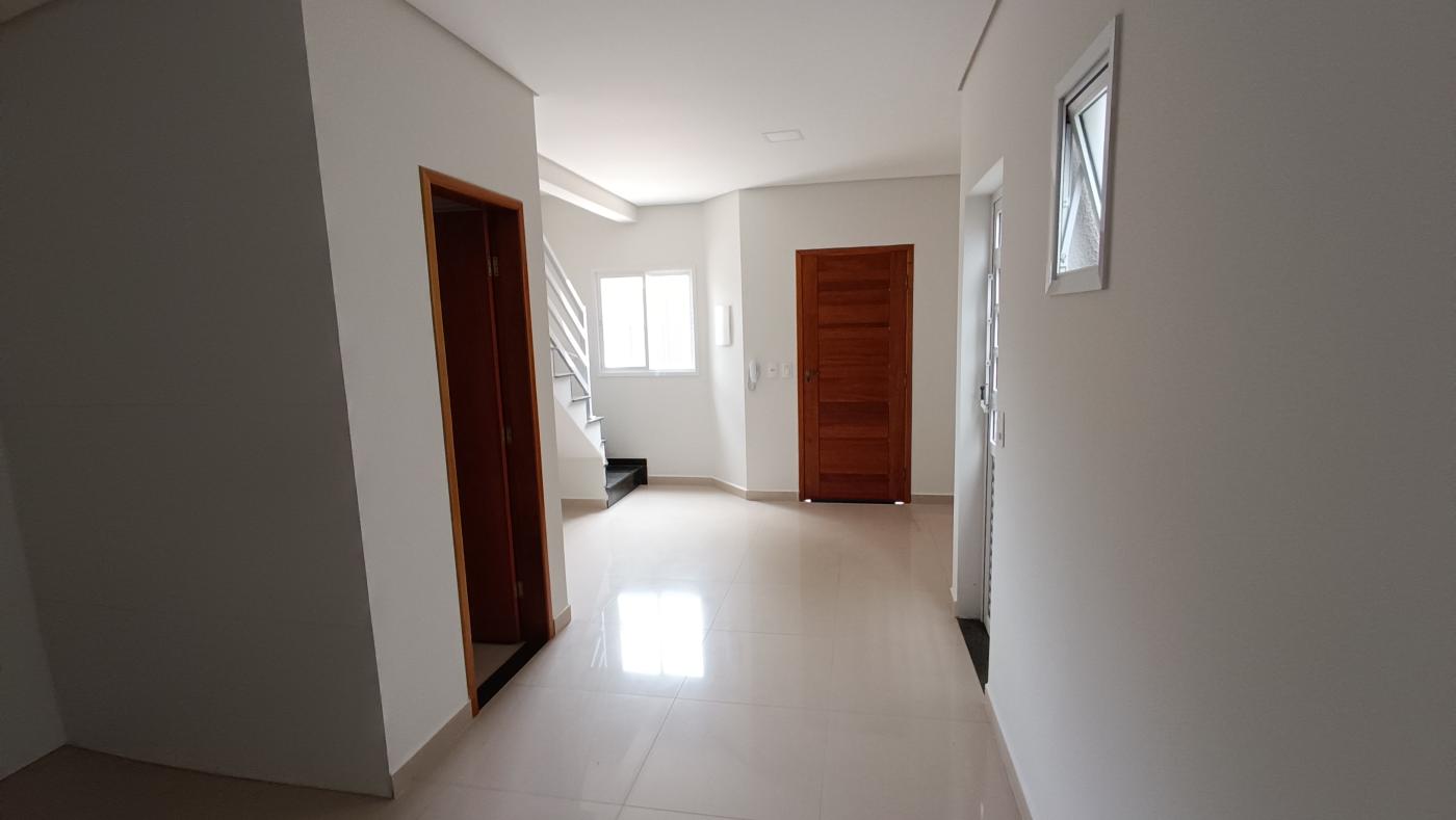 Sobrado à venda com 2 quartos, 50m² - Foto 1