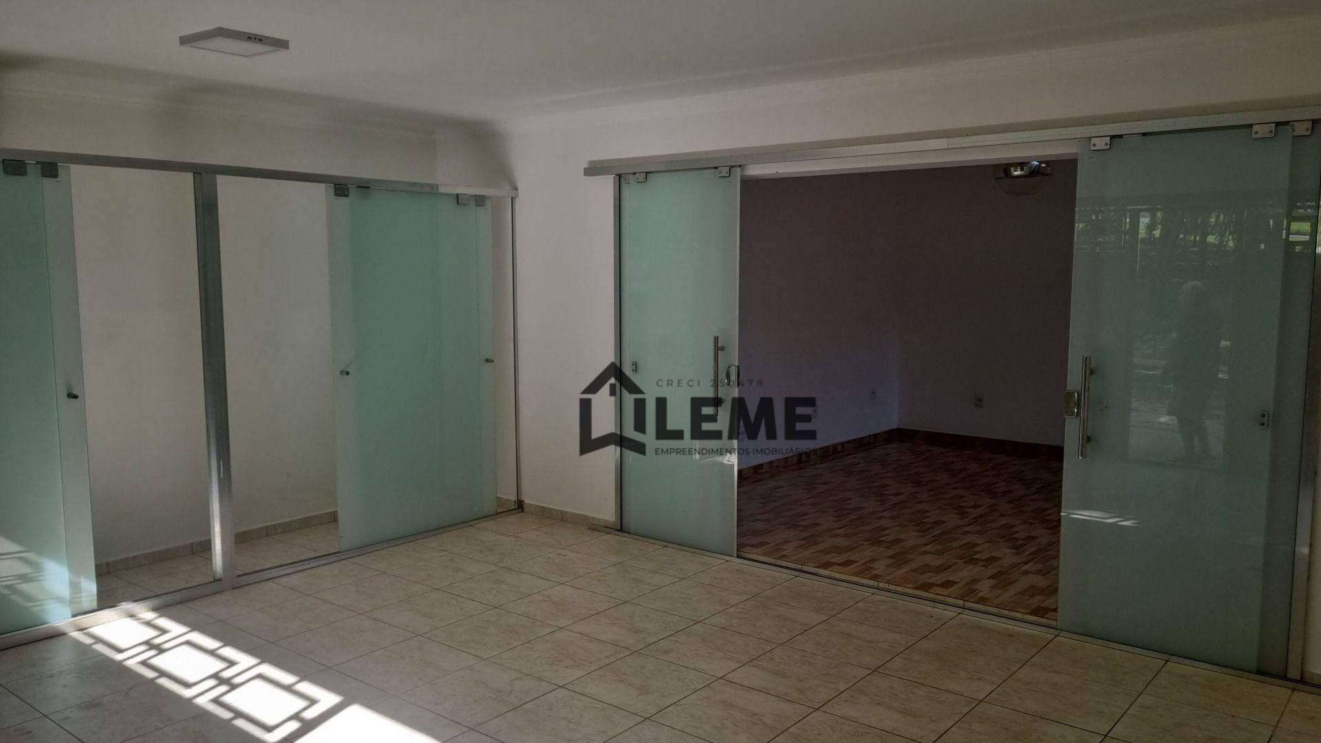 Casa à venda com 3 quartos, 350m² - Foto 20