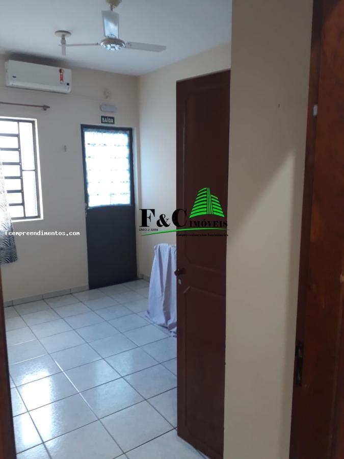 Casa à venda com 1 quarto, 130m² - Foto 16