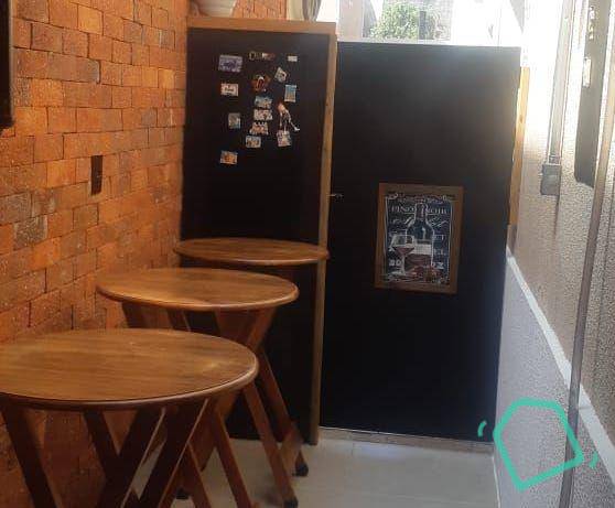 Casa de Condomínio à venda com 3 quartos, 89m² - Foto 2