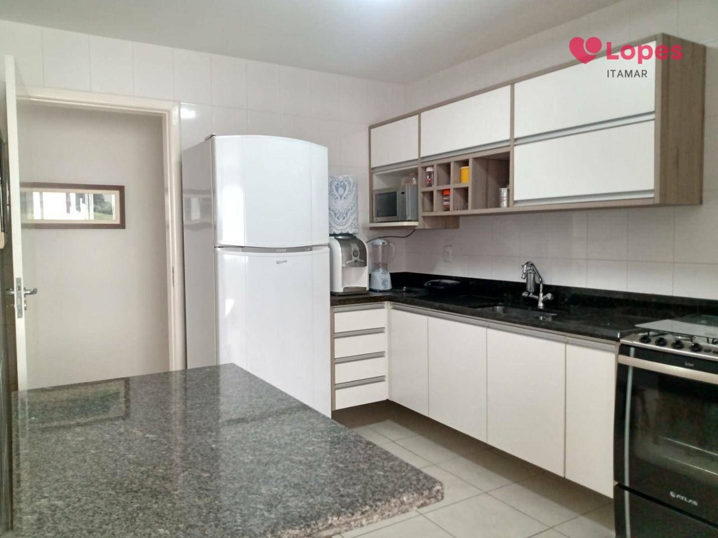 Apartamento à venda com 3 quartos, 108m² - Foto 9