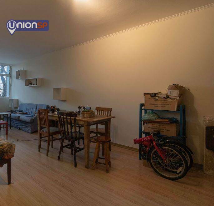 Apartamento à venda com 4 quartos, 150m² - Foto 3