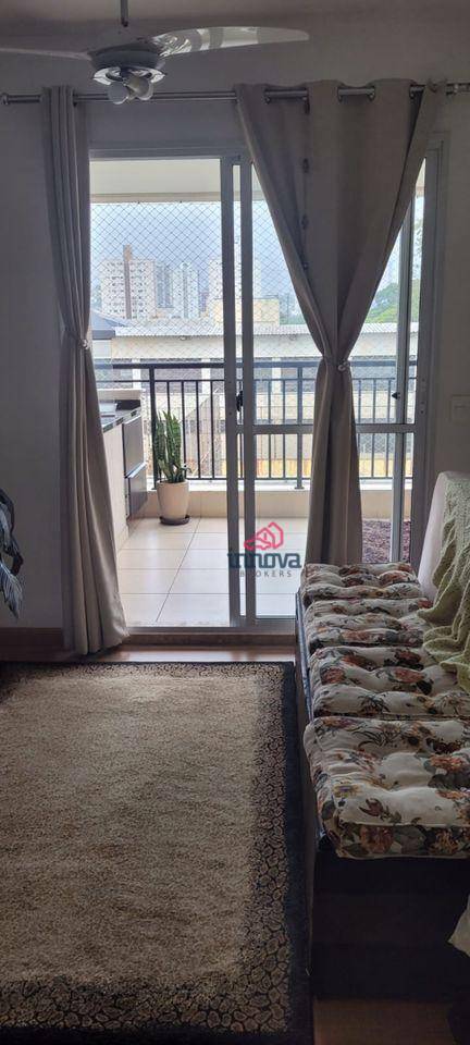 Apartamento à venda com 2 quartos, 80m² - Foto 4