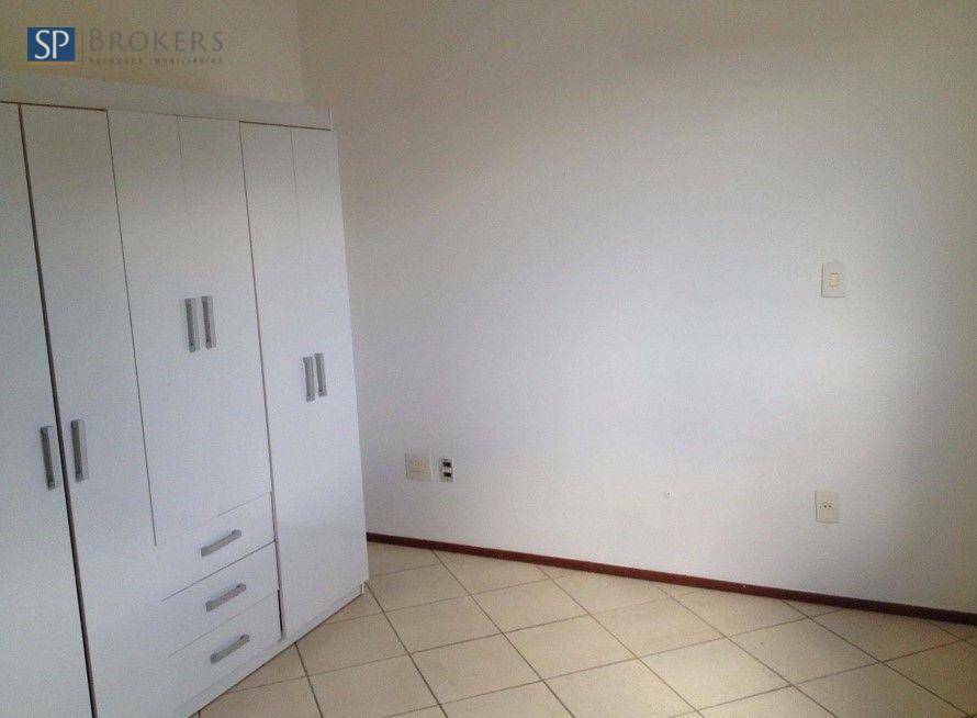 Apartamento à venda com 2 quartos, 146m² - Foto 5