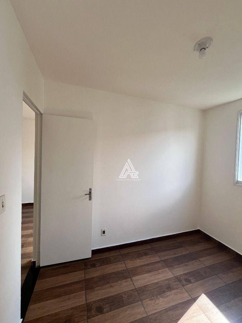 Apartamento para alugar com 2 quartos, 50m² - Foto 10