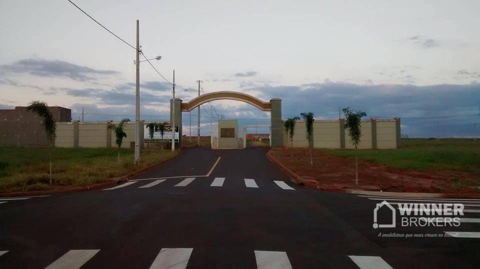 Loteamento e Condomínio, 600 m² - Foto 1