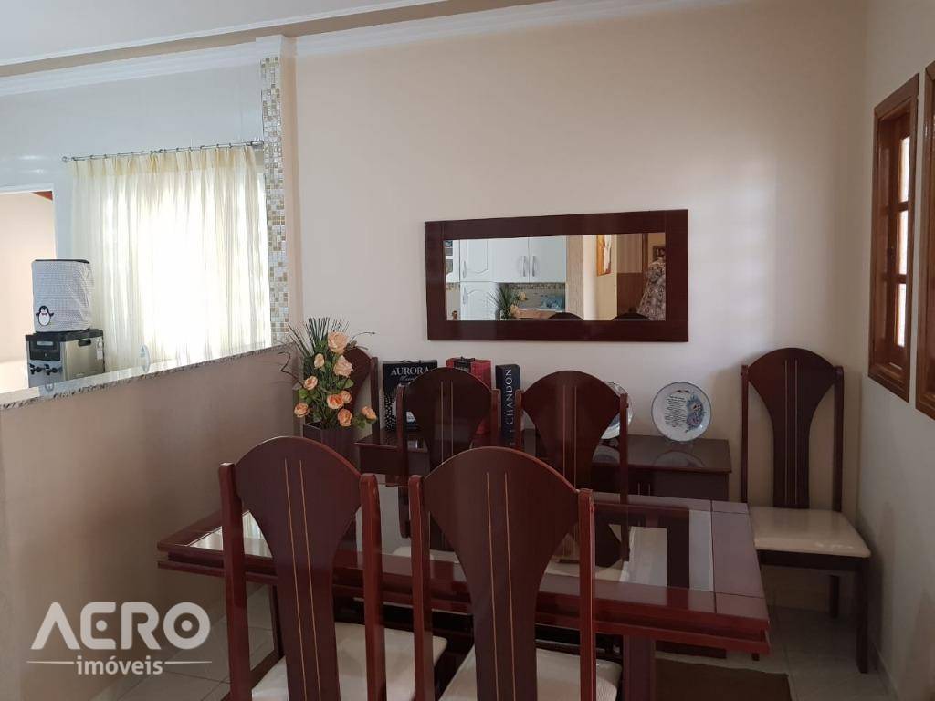 Casa à venda com 3 quartos, 115m² - Foto 17