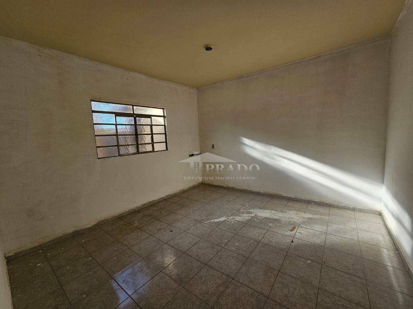 Casa para alugar com 4 quartos, 198m² - Foto 30