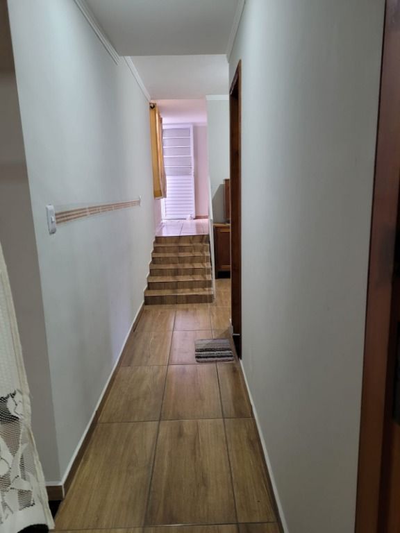 Casa à venda com 3 quartos, 150m² - Foto 8