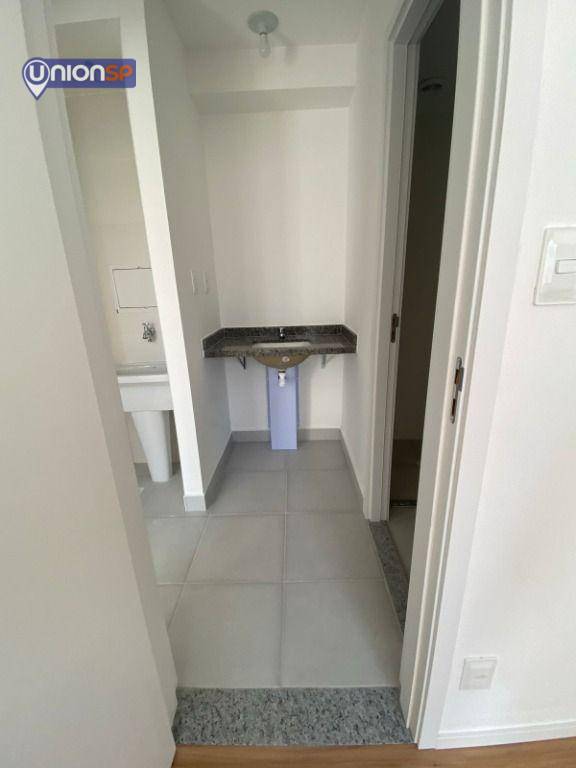 Apartamento à venda com 2 quartos, 39m² - Foto 7