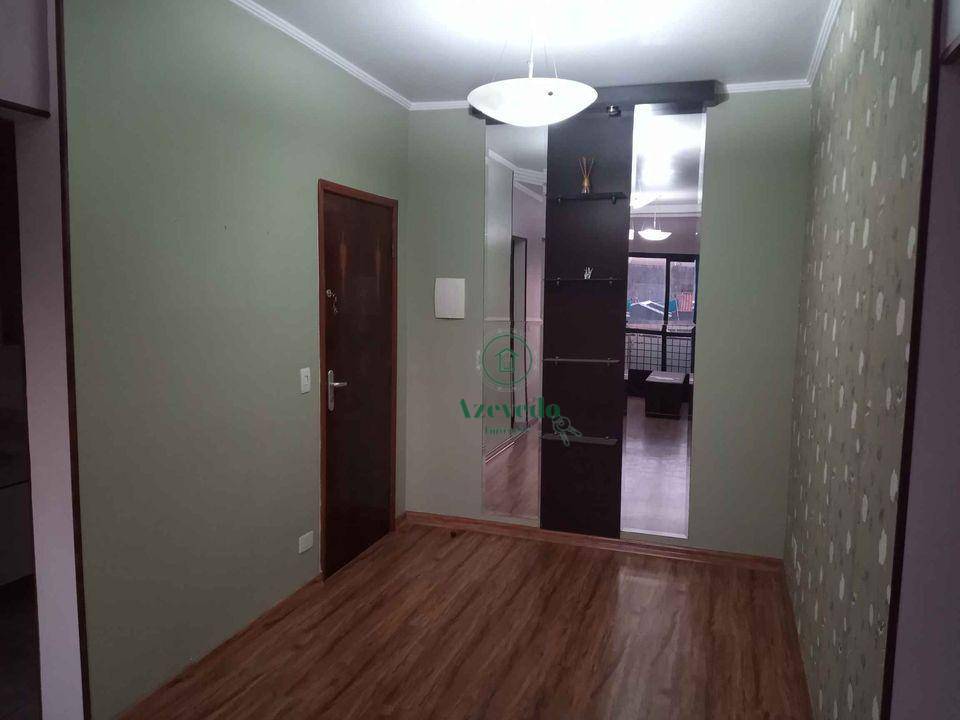 Apartamento à venda com 2 quartos, 68m² - Foto 10