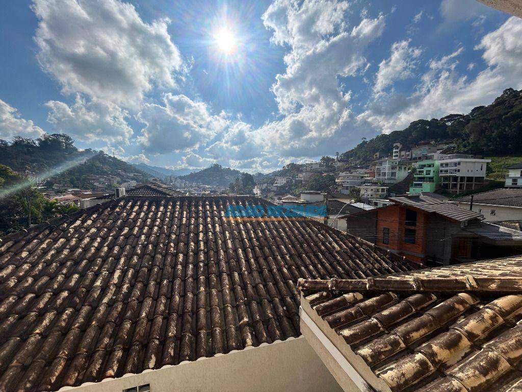 Casa de Condomínio à venda com 4 quartos, 251m² - Foto 21