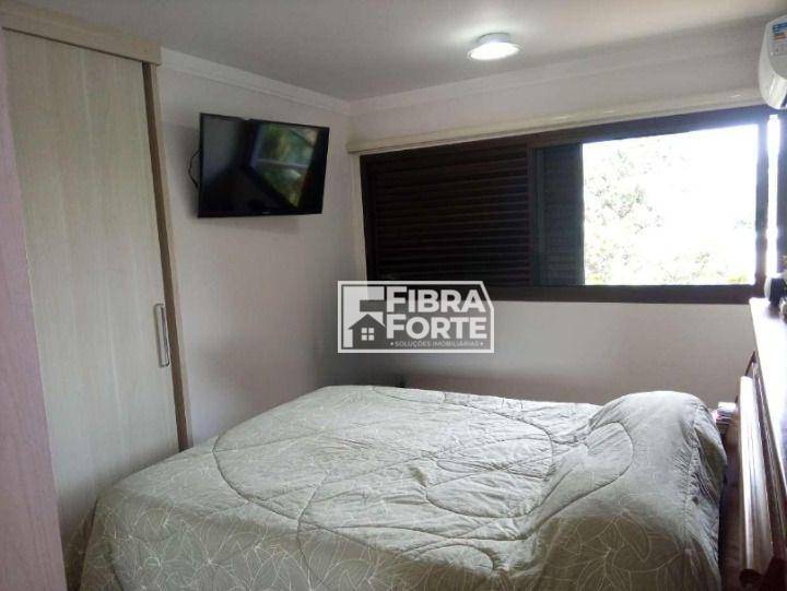 Apartamento à venda com 3 quartos, 199m² - Foto 16