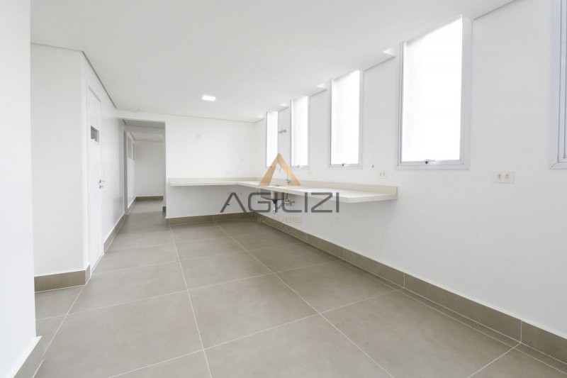 Apartamento à venda com 3 quartos, 306m² - Foto 12