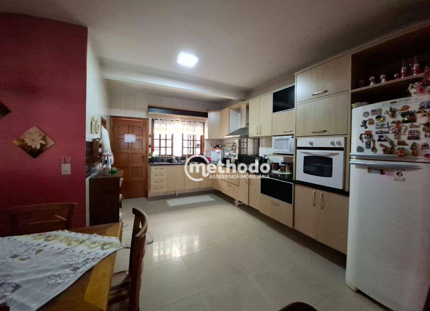 Casa à venda com 3 quartos, 190m² - Foto 13