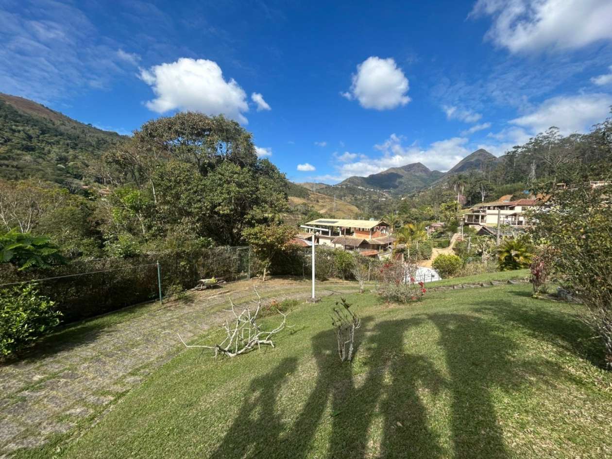 Casa à venda com 5 quartos, 350m² - Foto 15