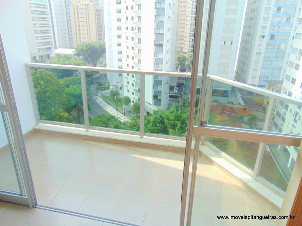 Apartamento à venda com 3 quartos, 130m² - Foto 4