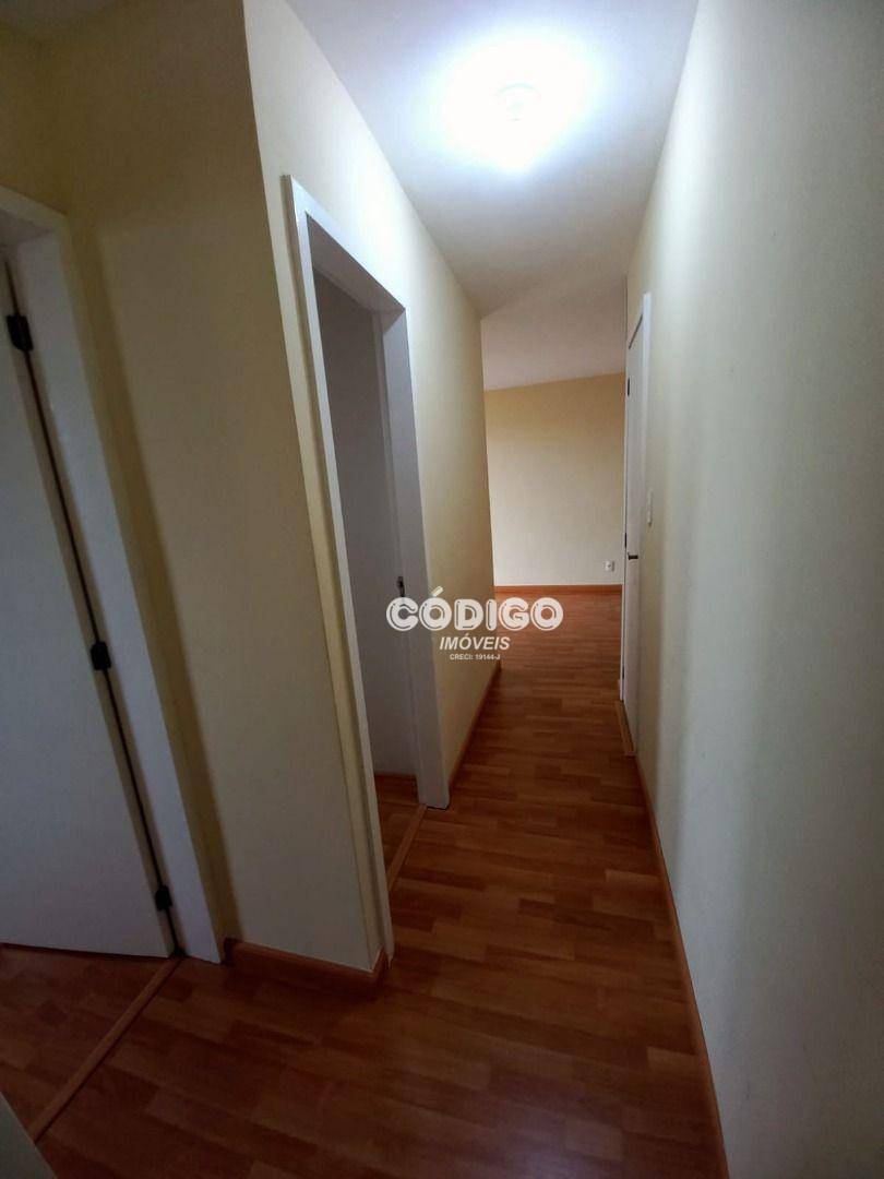 Apartamento à venda com 3 quartos, 64m² - Foto 9