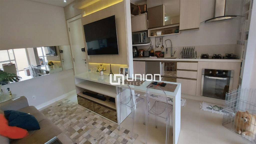 Apartamento à venda com 2 quartos, 108m² - Foto 3