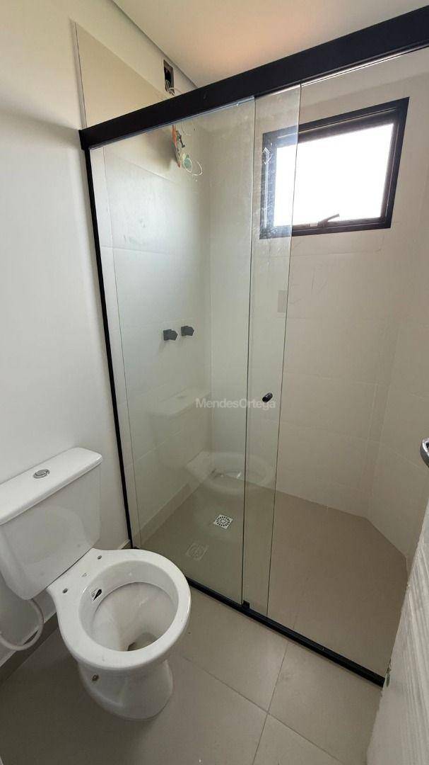 Apartamento para alugar com 3 quartos, 85m² - Foto 17