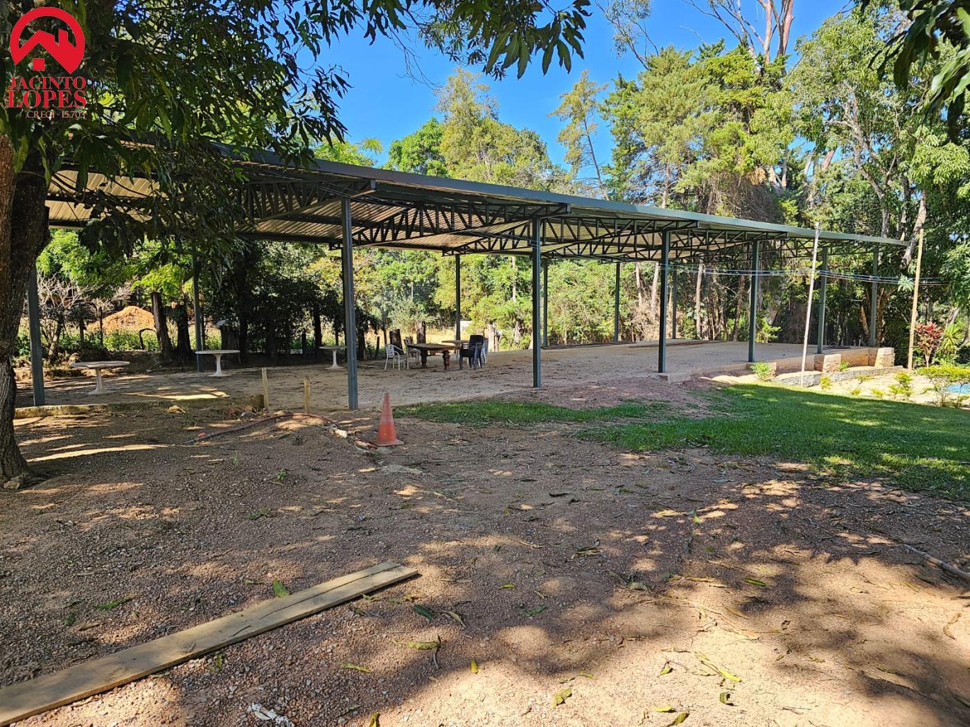 Chácara à venda com 11 quartos, 2000m² - Foto 13
