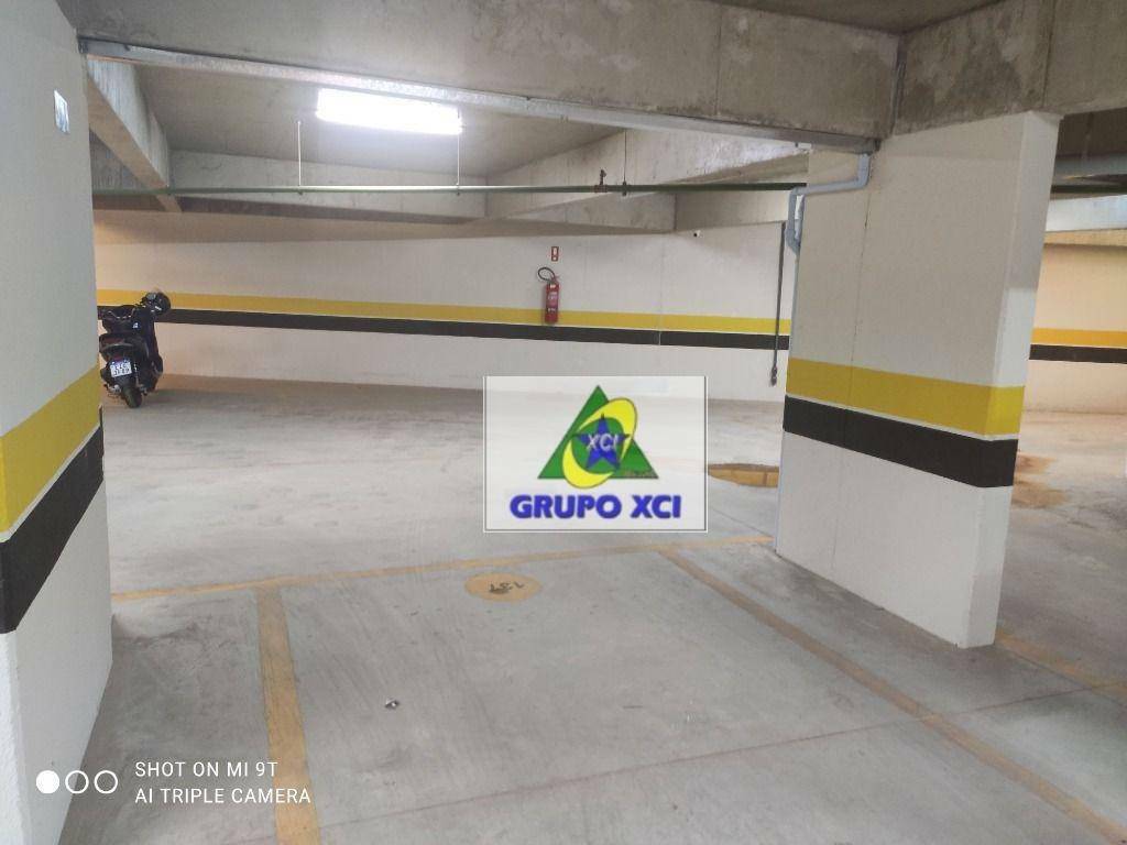 Apartamento para alugar com 3 quartos, 88m² - Foto 17