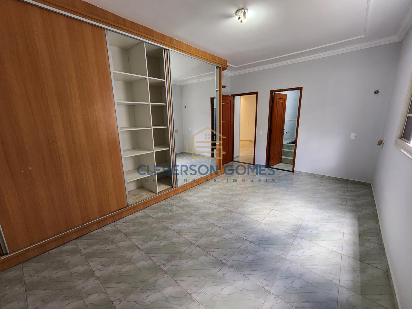 Casa à venda com 3 quartos, 360m² - Foto 8