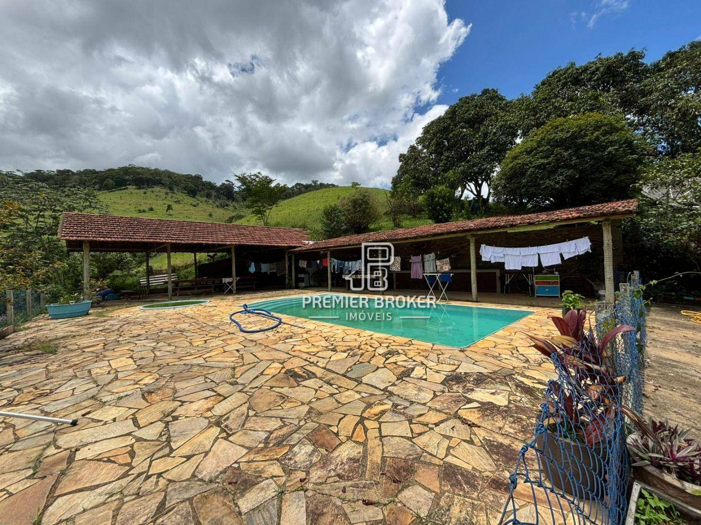 Fazenda à venda com 3 quartos, 250m² - Foto 6