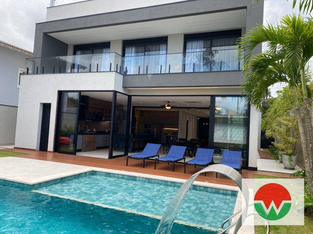 Casa de Condomínio à venda com 5 quartos, 450m² - Foto 1