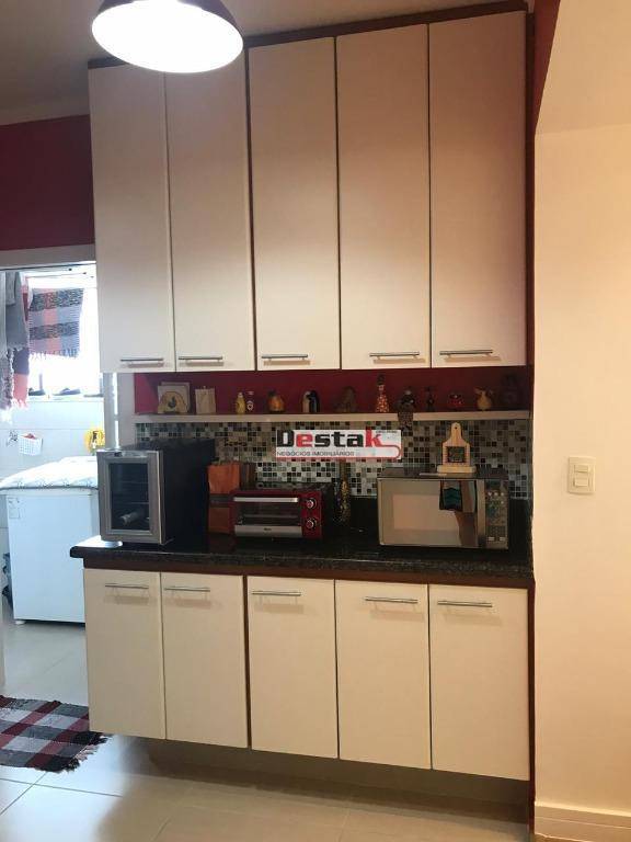 Apartamento à venda com 2 quartos, 76m² - Foto 37