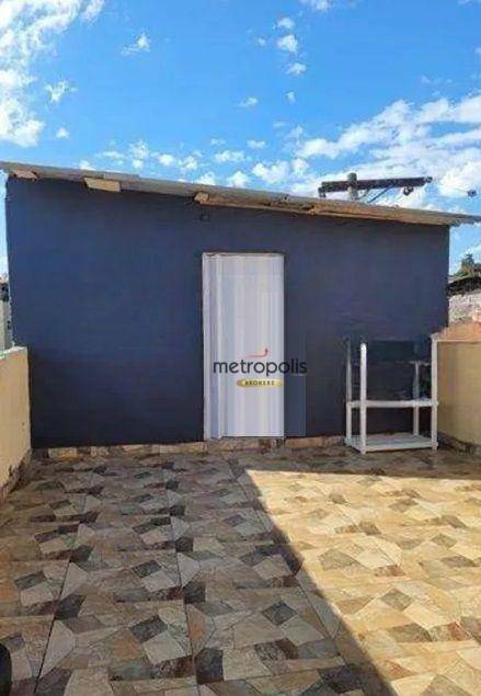 Sobrado à venda com 3 quartos, 120m² - Foto 1