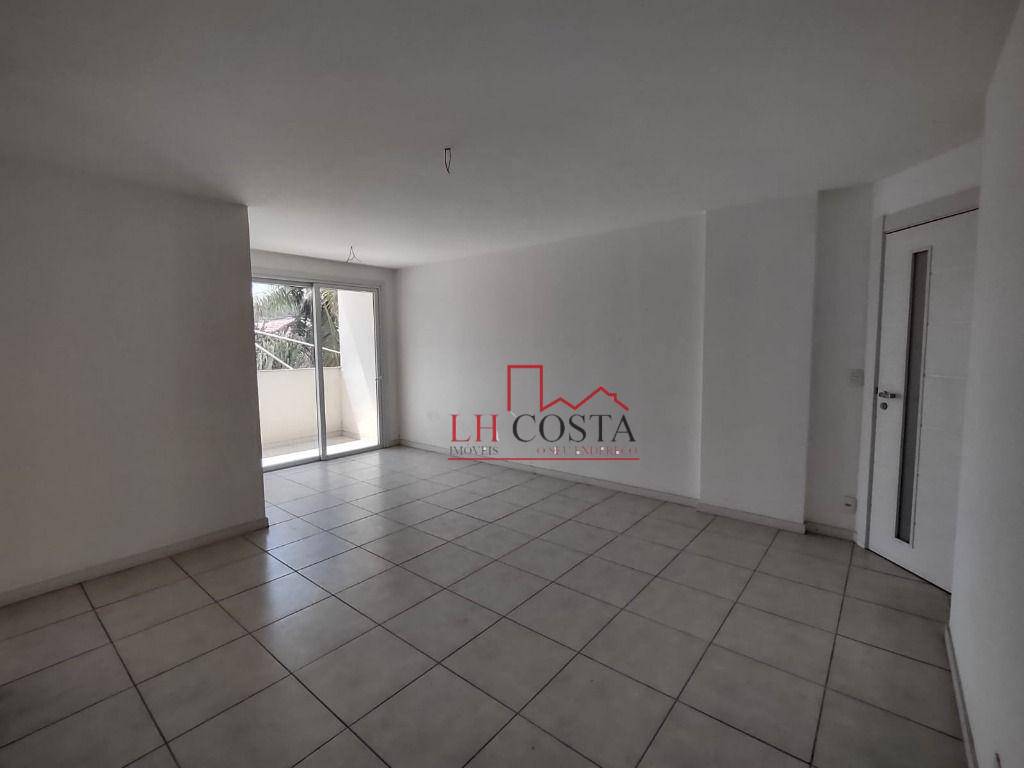 Apartamento à venda com 3 quartos, 75m² - Foto 5